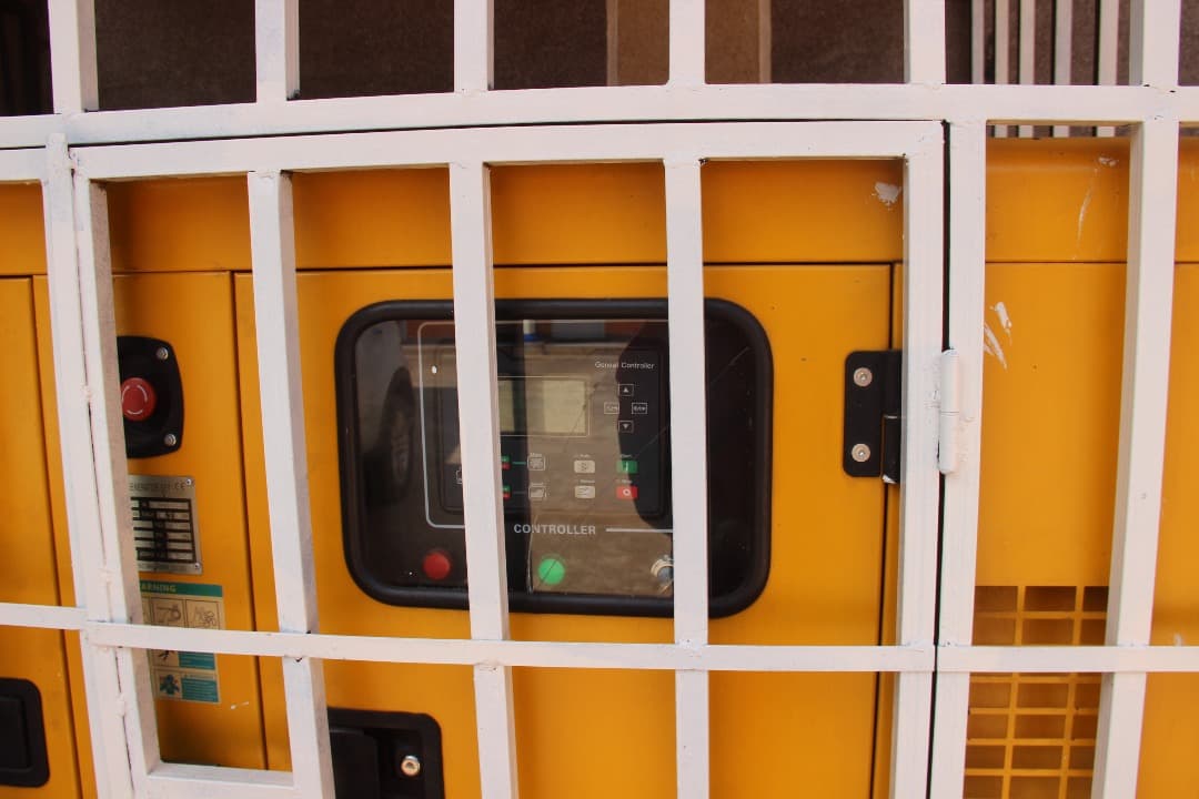 Groupe électrogène de secours moderne